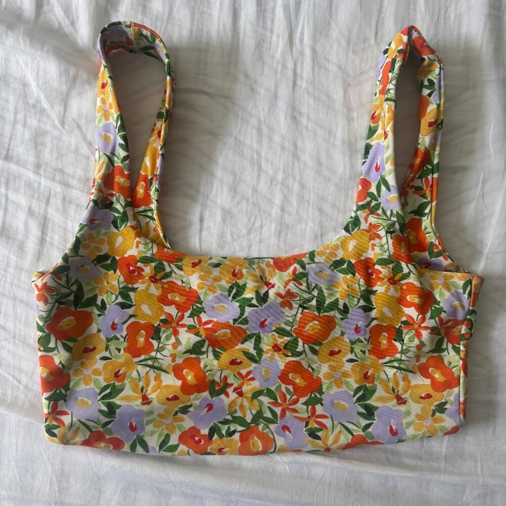 ZARA floral crop top sports bra - Medium